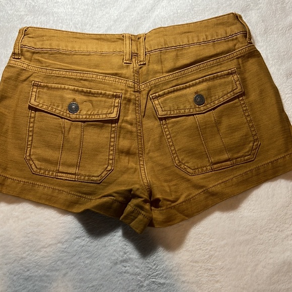 Short - Picture 2 of 2